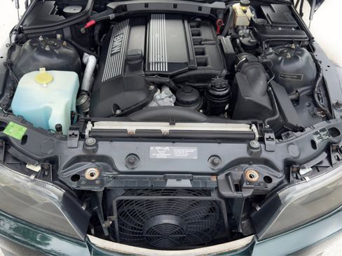 Used 2001 BMW Z3 3.0i image 13