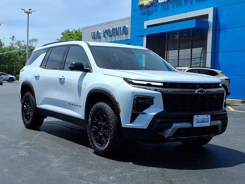 New 2026 Chevrolet Traverse Z71 w/ Enhanced Driving Package AWD/4WD image 2