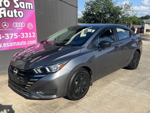 Used 2024 Nissan Versa S w/ Trunk Package FWD image 1