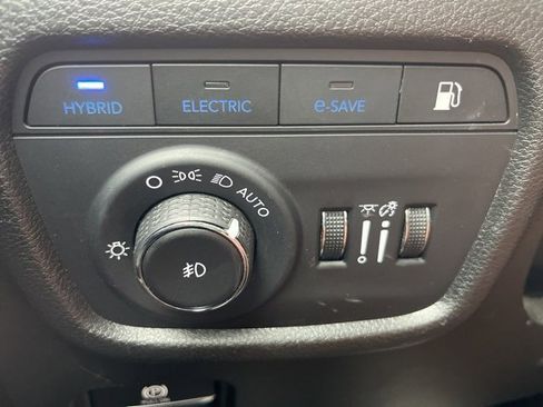 Used 2024 Jeep Grand Cherokee Limited 4xe image 26