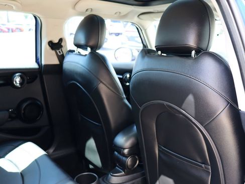 Used 2019 MINI Cooper S FWD image 28