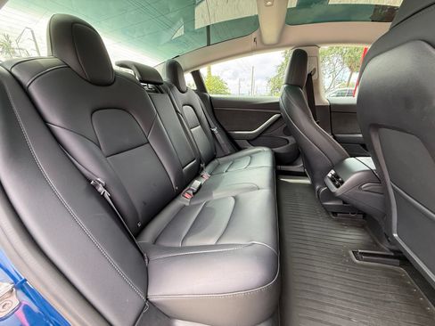 Used 2023 Tesla Model 3 Standard Range RWD image 16