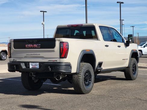 New 2026 GMC Sierra 2500 AT4X w/ AT4X AEV Edition image 7