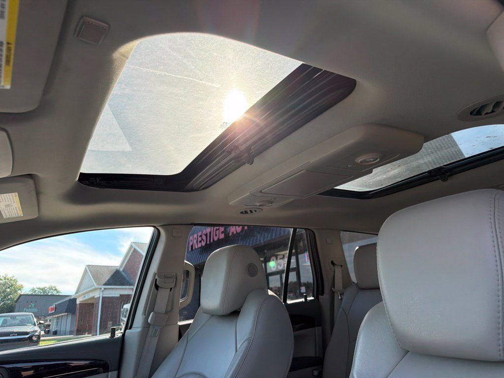 Used 2015 Buick Enclave Leather AWD/4WD image 21