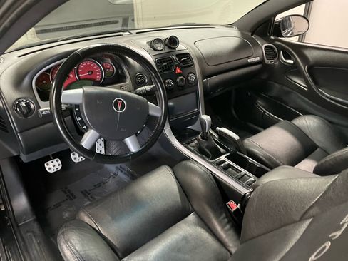 Used 2005 Pontiac GTO Coupe image 15