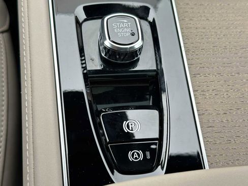 New 2026 Volvo XC90 B6 Plus w/ Protection Package image 35