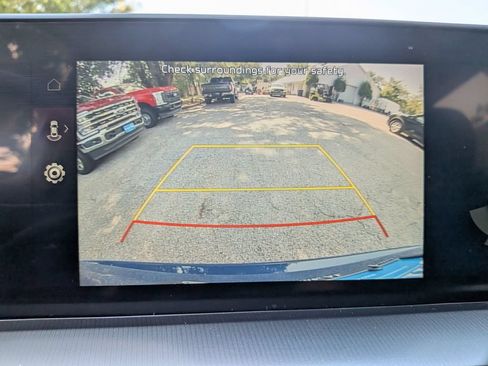 Used 2024 Kia Telluride S w/ S Sunroof Package FWD image 27