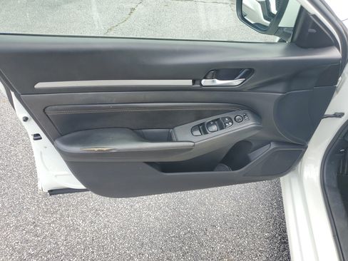 Used 2019 Nissan Altima 2.5 SV FWD image 22