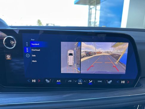 New 2026 Chevrolet Tahoe Z71 w/ Z71 Off-Road Package image 26