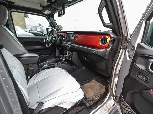 Used 2021 Jeep Gladiator Rubicon AWD/4WD image 30