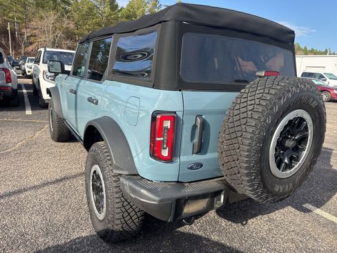 Used 2022 Ford Bronco Badlands image 5