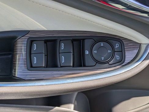 Used 2022 Chevrolet Malibu LT w/ Leather Package FWD image 15