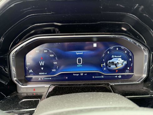 Certified 2023 Chevrolet Silverado 1500 ZR2 w/ Technology Package image 25