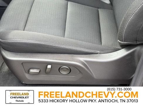 Used 2024 Chevrolet Colorado LT w/ LT Convenience Package II RWD image 23