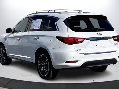 Used 2017 INFINITI QX60 Luxe w/ Deluxe Technology Package image 7