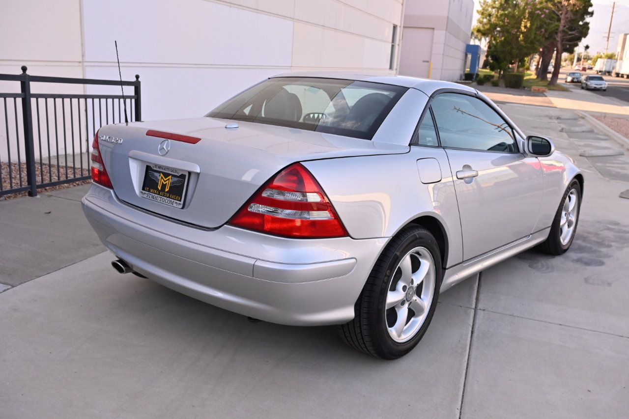 Used 2002 Mercedes-Benz SLK 320 image 10