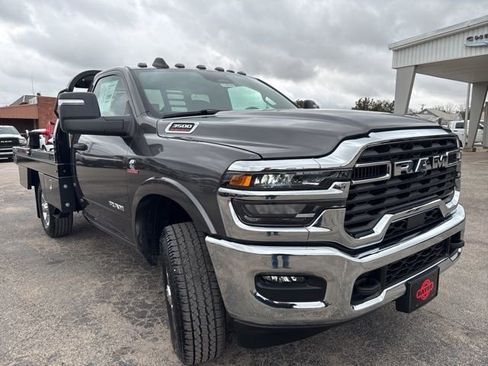 New 2026 RAM 3500 Big Horn AWD/4WD image 12