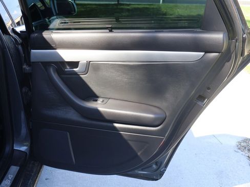 Used 2005 Audi S4 Sedan image 23