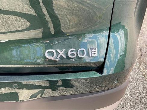 Certified 2026 INFINITI QX60 Luxe w/ Cargo Package AWD/4WD image 23