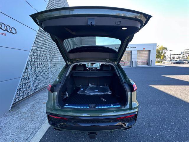 New 2026 Audi Q5 Premium Plus AWD/4WD image 19