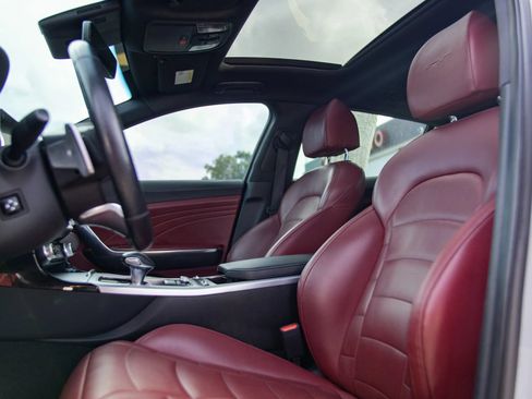 Used 2022 Kia Stinger GT2 w/ Red Interior Color Package RWD image 18