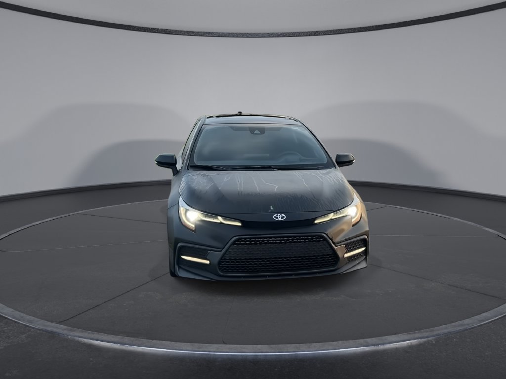 Used 2022 Toyota Corolla SE w/ SE Premium Package FWD image 3