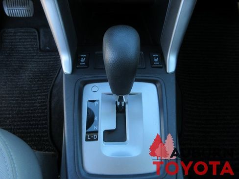 Used 2016 Subaru Forester 2.5i Premium image 17