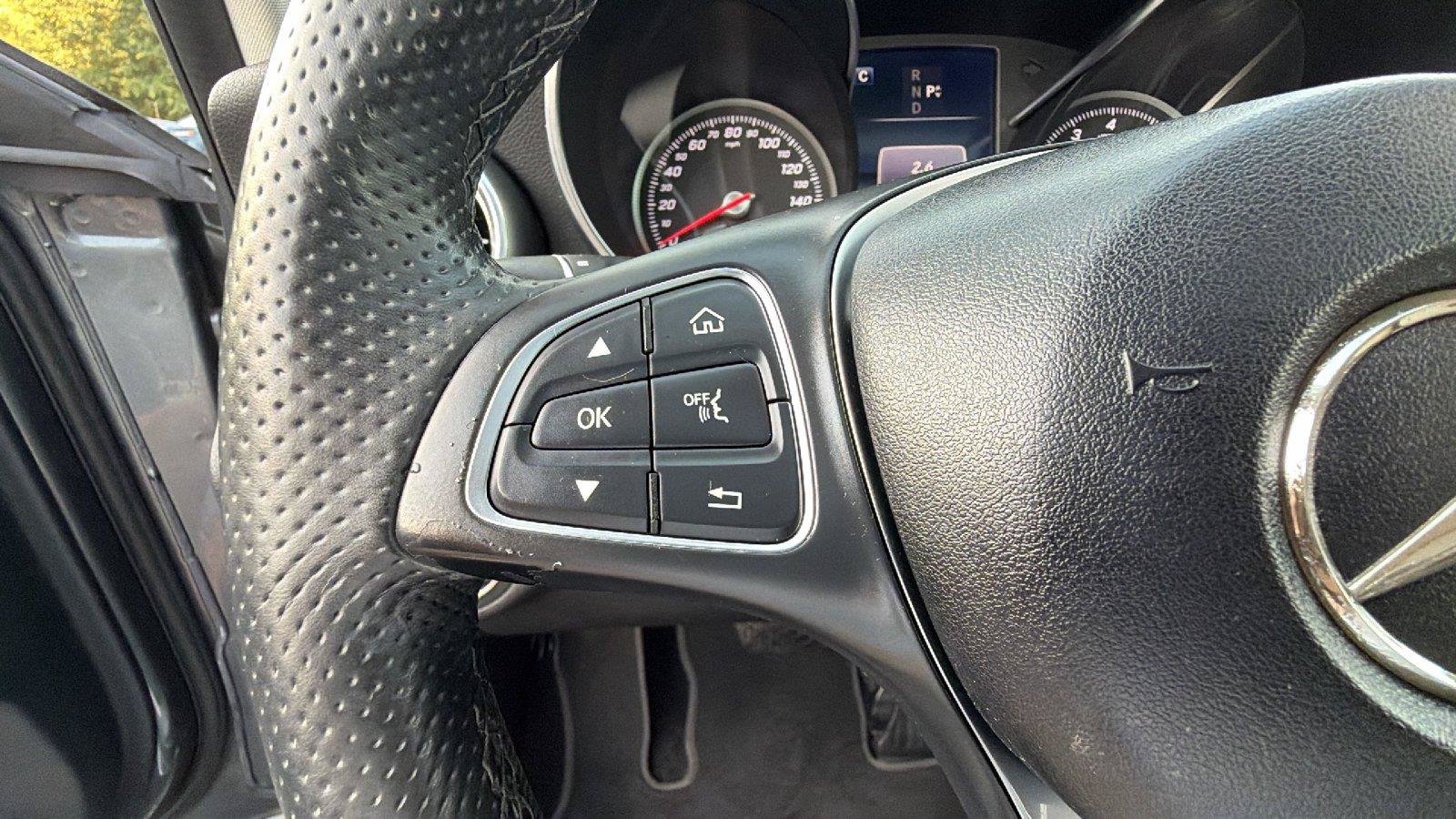 Used 2017 Mercedes-Benz C 300 Sedan image 24