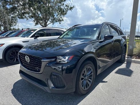 Certified 2025 MAZDA CX-70 3.3 Turbo w/ Preferred Package AWD/4WD image 2