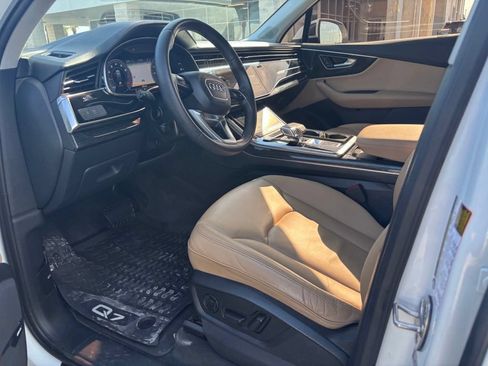 Used 2020 Audi Q7 3.0T Premium Plus w/ Premium Plus Package AWD/4WD image 21