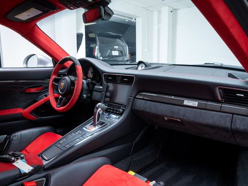 Used 2018 Porsche 911 GT2 RS w/ Weissach Package RWD image 35