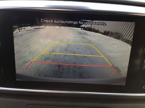 Used 2020 Kia Sportage EX w/ EX Technology Package image 24