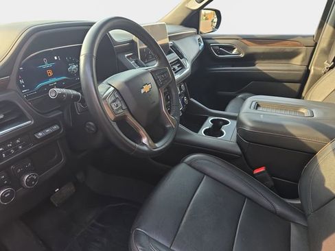 Used 2023 Chevrolet Suburban High Country w/ Premium Package 2 AWD/4WD image 20
