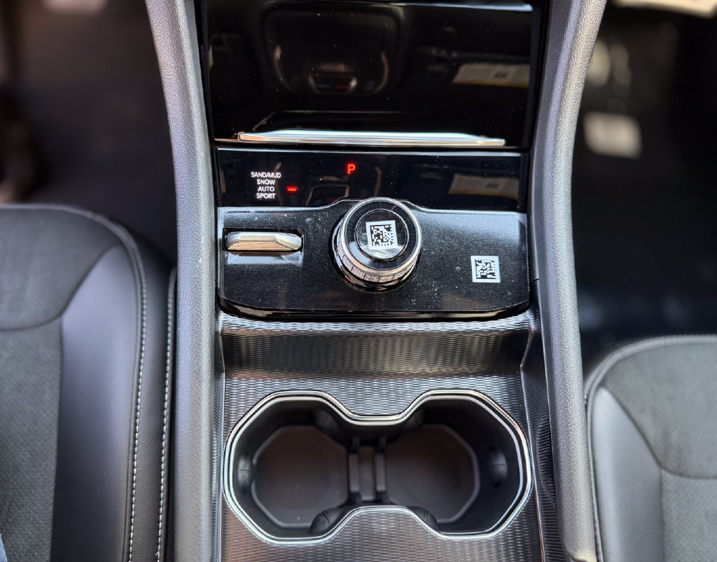 New 2026 Jeep Grand Cherokee Altitude AWD/4WD image 26