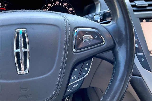 Used 2018 Lincoln MKZ Reserve w/ Technology Package FWD image 20