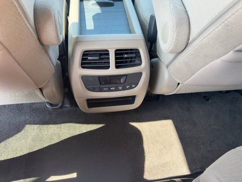 Used 2016 Honda Pilot EX image 18