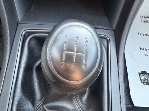 Used 2017 Subaru Impreza 2.0i image 18