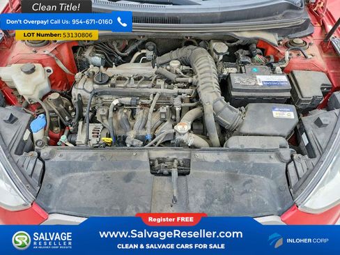 Used 2016 Hyundai Veloster Turbo FWD image 15