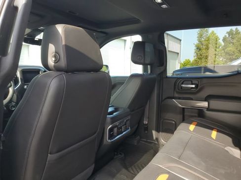 Used 2020 GMC Sierra 1500 AT4 w/ AT4 Premium Package AWD/4WD image 10