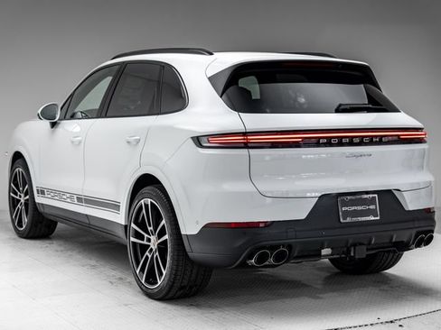 New 2026 Porsche Cayenne AWD/4WD image 3