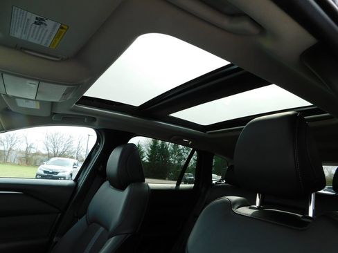 Used 2025 MAZDA CX-50 AWD 2.5 S w/ Premium Package image 12