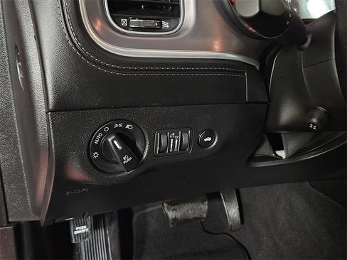 Used 2022 Dodge Charger Scat Pack w/ Plus Group image 28