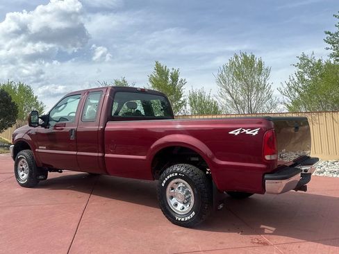Used 2004 Ford F250 4x4 SuperCab Super Duty image 5