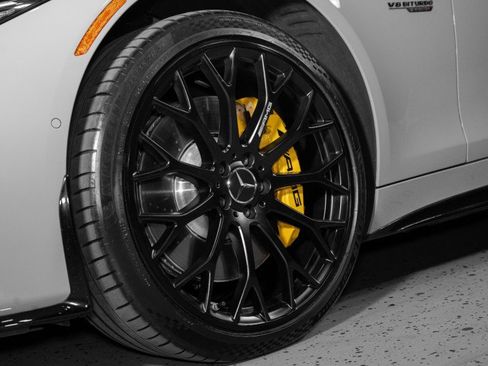 Used 2022 Mercedes-Benz SL 63 AMG 4MATIC image 30