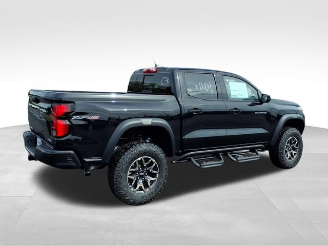 New 2026 Chevrolet Colorado ZR2 w/ Technology Package AWD/4WD image 3