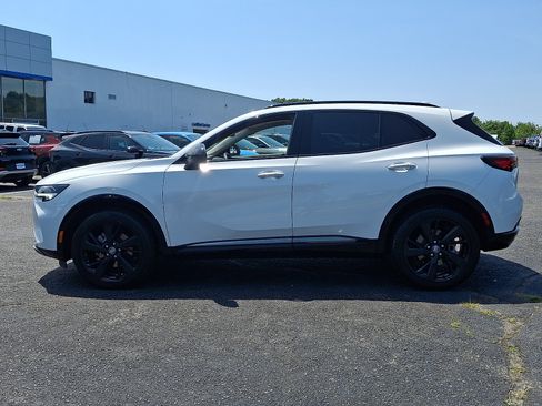 Used 2023 Buick Envision Essence w/ Sport Touring Package AWD/4WD image 4