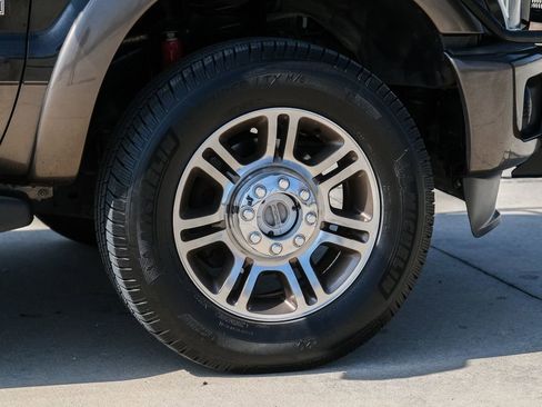 Used 2015 Ford F250 King Ranch w/ FX4 Off-Road Package image 17