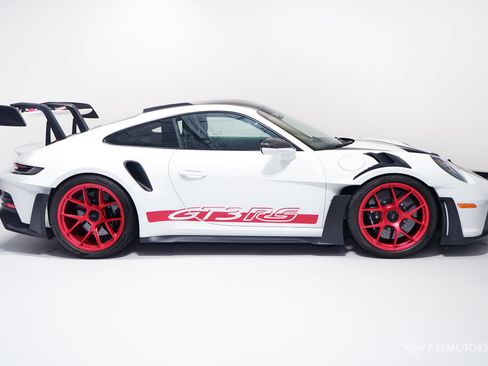 Used 2023 Porsche 911 GT3 RS RWD image 4