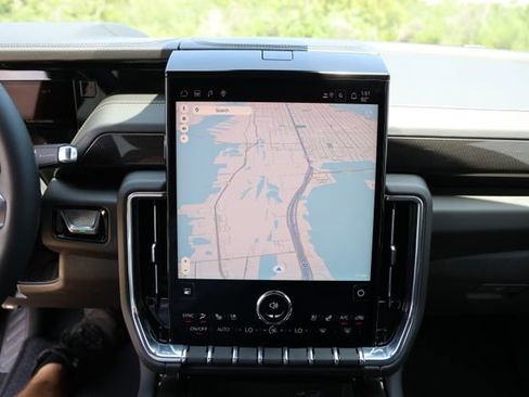 New 2026 GMC Yukon XL Elevation w/ Elevation Premium Package RWD image 20