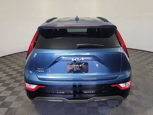 Used 2025 Kia Niro Wind w/ Wind Preserve Package FWD image 5